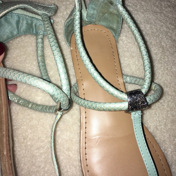 sandals - Picture 2 of 3